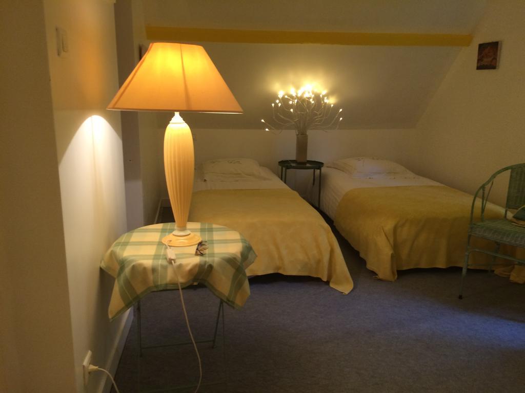 Bed and Breakfast Logis De La Paqueraie Saint-Branchs Экстерьер фото