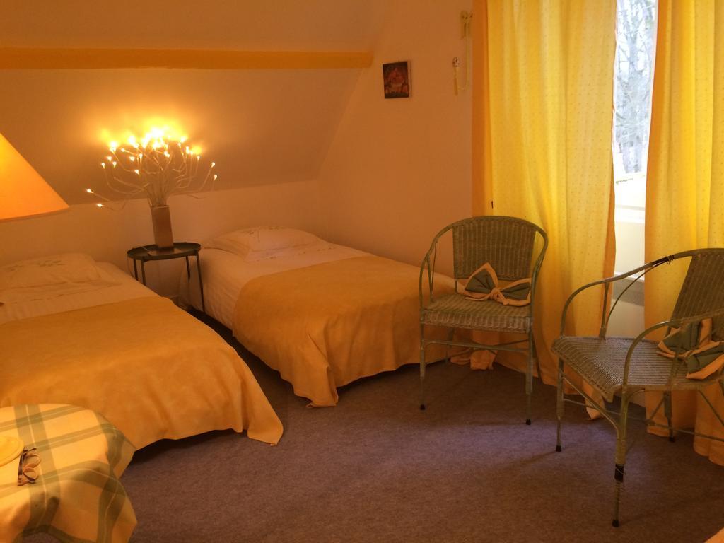 Bed and Breakfast Logis De La Paqueraie Saint-Branchs Экстерьер фото